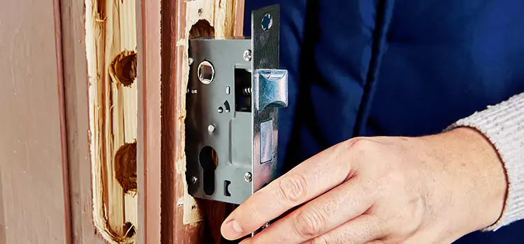 Garage Door Lock Replacement Greenacres
